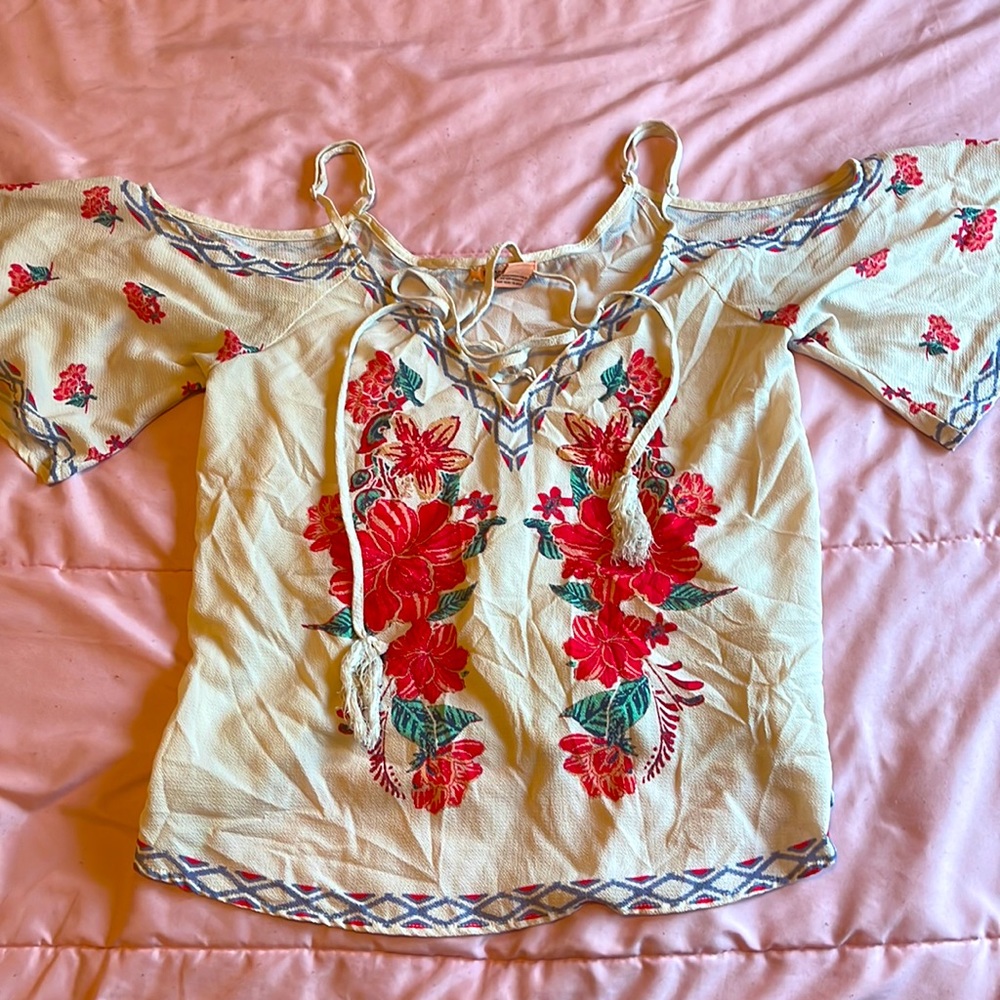 Flying tomato off the shoulder top